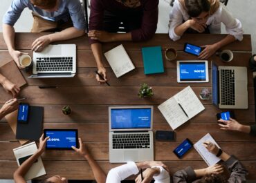 COMUNICAZIONE AZIENDALE: migliorala con un sistema di Unified Communication